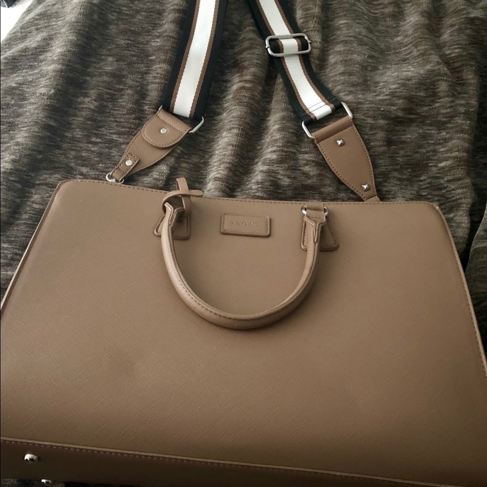 Blon’s Laptop Bag
